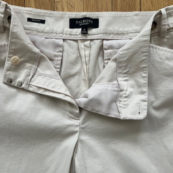 Talbots Women's Khaki Chino Heritage Pants Size 8 - Picture 3 of 12